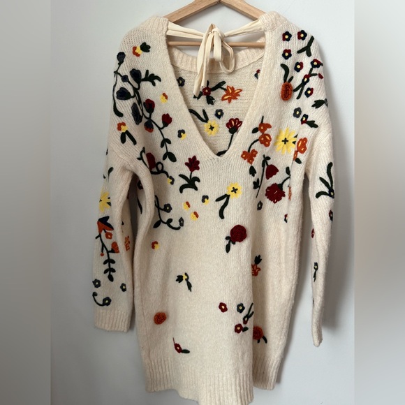 Anthropologie Floral Appliqued Sweater
Tunic Dress Alpaca Blend size S - Picture 3 of 16